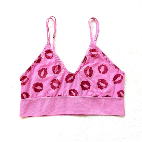 Out From Under Urban Outfitters Pink Red Kisses Bralette Size S - Picture 5 of 11